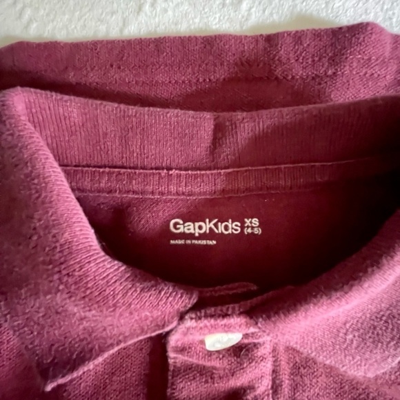 GAPKIDS, BOYS SHIRTS, SIZE 4/5. - Picture 3 of 3